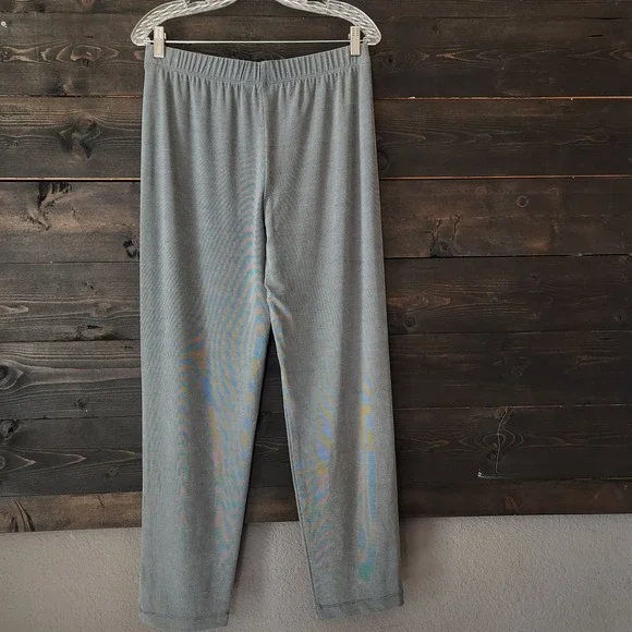 Chico's Traveler Pants Women's 1 M 8  Straight 30x29" Silver Gray Pull on Liquid - Picture 4 of 9